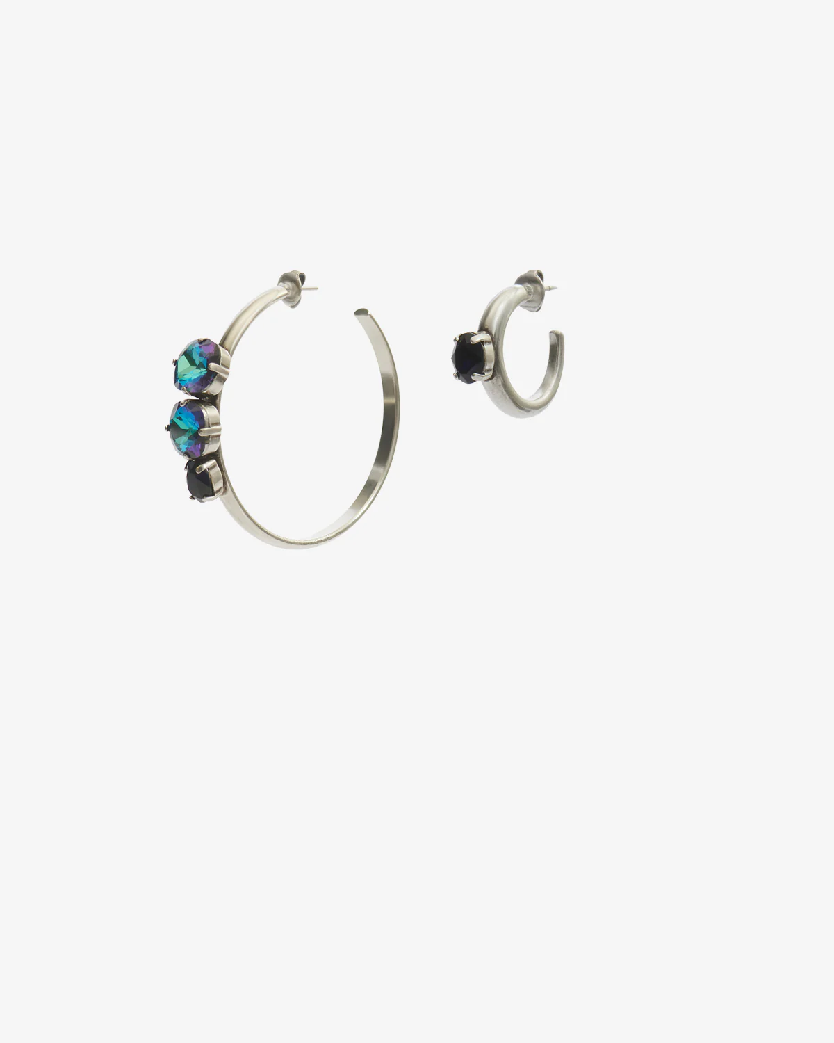1941-olga-earrings-3.webp OLGA EARRINGS