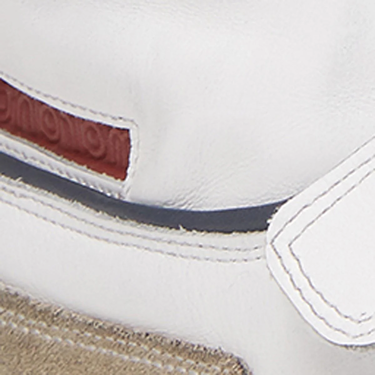 2399-alseeh-sneakers-7.webp Alseeh Sneakers