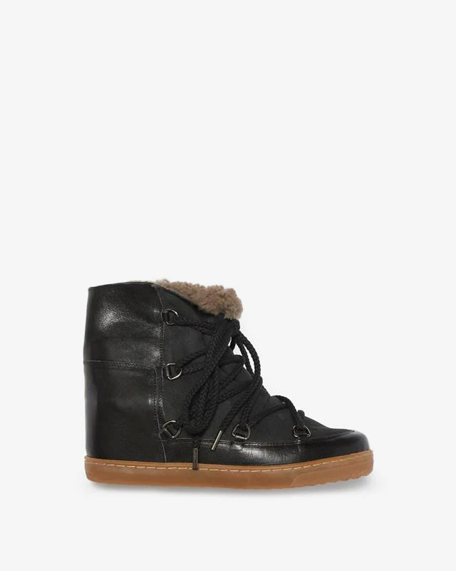 8511-nowles-boots-1.webp NOWLES BOOTS