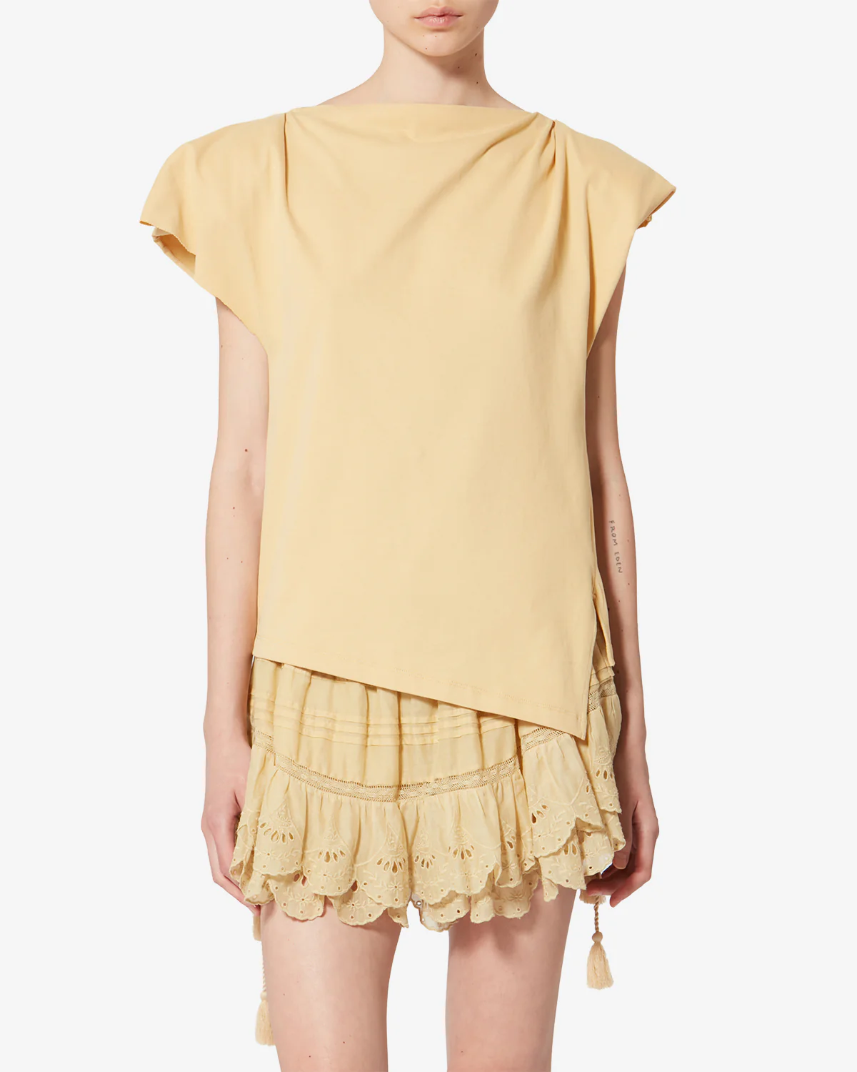 SEBANI T-SHIRT
